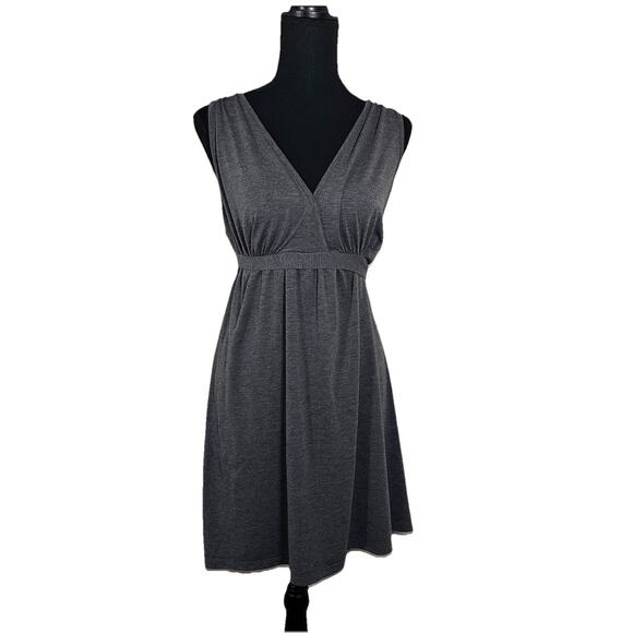 Women’s Gray A-Line V-neck Dress With Tie Size Medium - Picture 1 of 6